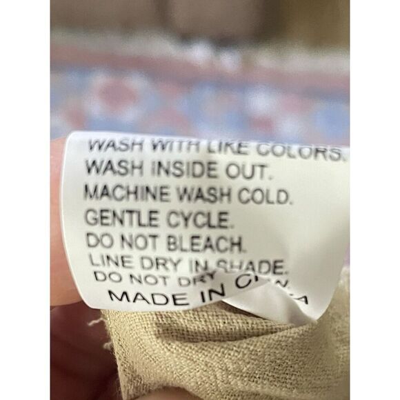 NWOT Beige Wide-Leg Women’s Button Detail Jumpsuit – Size M - Picture 9 of 10